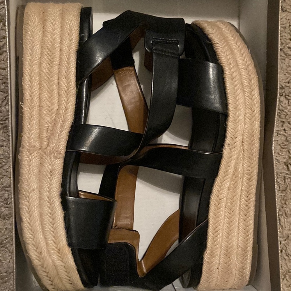 Platform sandal